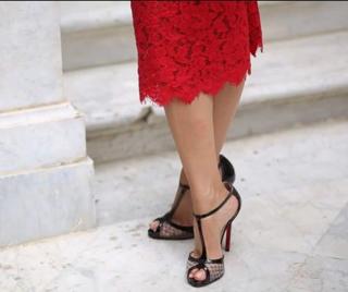 Nancy Ajram feet photo thumbnail