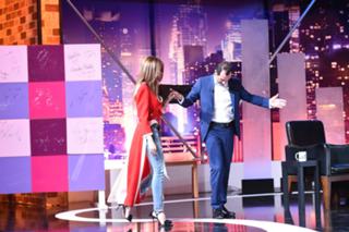 Nancy Ajram feet photo thumbnail