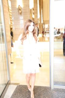 Nancy Ajram feet photo thumbnail