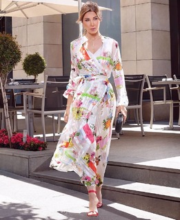 Nancy Ajram feet photo thumbnail