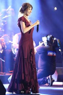 Nancy Ajram feet photo thumbnail