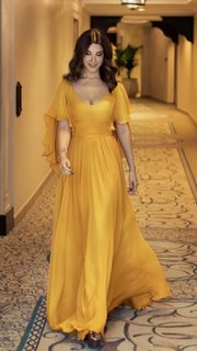 Nancy Ajram feet photo thumbnail