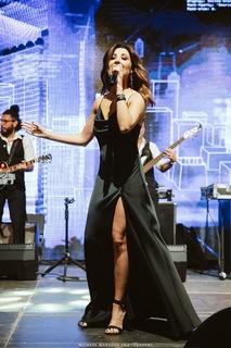 Nancy Ajram feet photo thumbnail