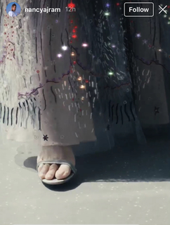 Nancy Ajram feet photo thumbnail