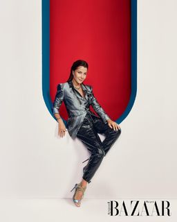 Nancy Ajram feet photo thumbnail