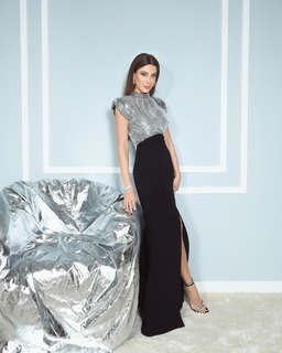 Nancy Ajram feet photo thumbnail