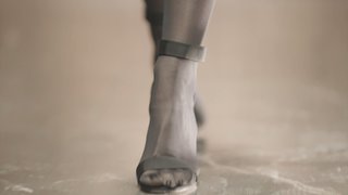 Nancy Ajram feet photo thumbnail