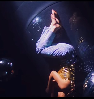 Nancy Ajram feet photo thumbnail