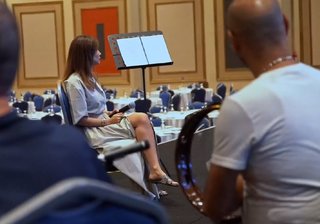 Nancy Ajram feet photo thumbnail