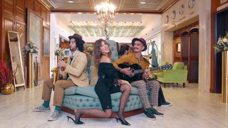 Nancy Ajram feet photo thumbnail