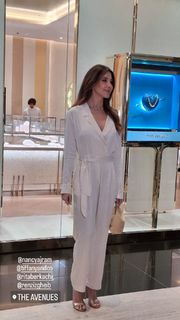 Nancy Ajram feet photo thumbnail