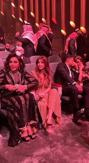 Nancy Ajram feet photo thumbnail