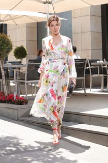 Nancy Ajram feet photo 6