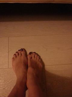 Nancy Brilli feet photo thumbnail