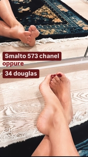 Nancy Brilli feet photo thumbnail