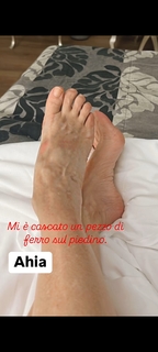 Nancy Brilli feet photo thumbnail