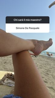 Nancy Brilli feet photo thumbnail