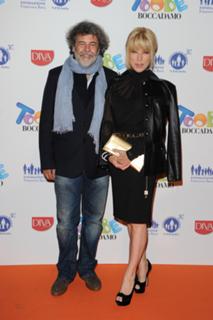 Nancy Brilli feet photo thumbnail