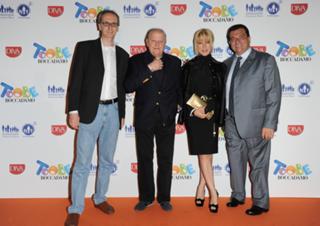 Nancy Brilli feet photo thumbnail