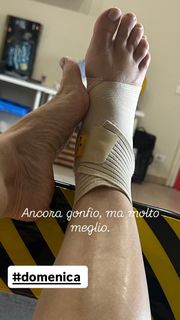 Nancy Brilli feet photo 2