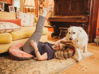 Nancy Cartwright feet photo 9