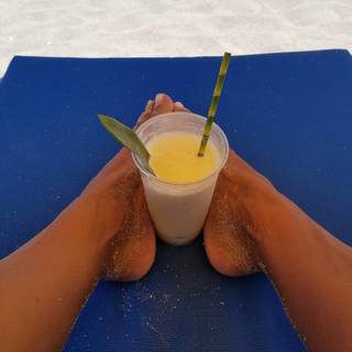 Nancy Duré feet photo 3