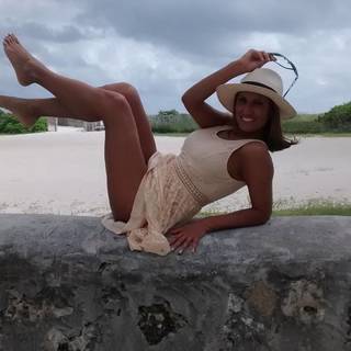 Nancy Duré feet photo 17