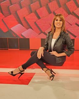 Nancy Duré feet photo 13