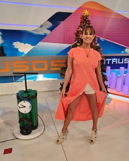 Nancy Duré feet photo 10