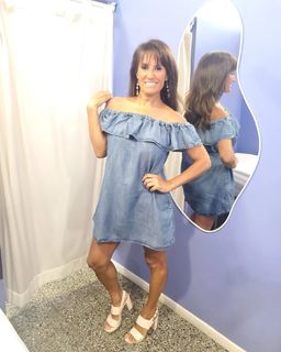 Nancy Duré feet photo 16