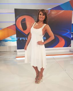 Nancy Duré feet photo 3
