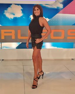 Nancy Duré feet photo 20