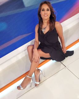 Nancy Duré feet photo 13