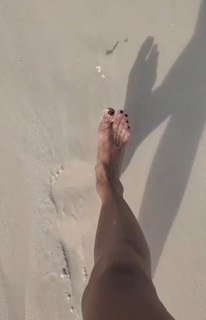 Nancy Duré feet photo 18