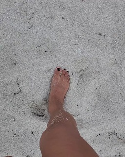 Nancy Duré feet photo 1
