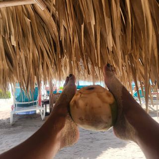 Nancy Duré feet photo 16