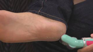 Nancy Hornback feet photo thumbnail