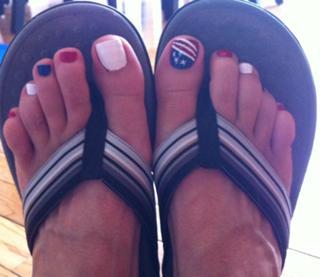 Nancy Hornback feet photo thumbnail