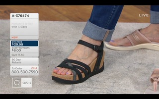 Nancy Hornback feet photo thumbnail