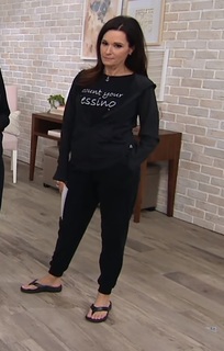 Nancy Hornback feet photo thumbnail