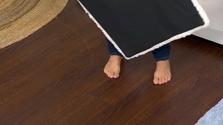 Nancy Hornback feet photo thumbnail