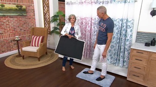 Nancy Hornback feet photo thumbnail