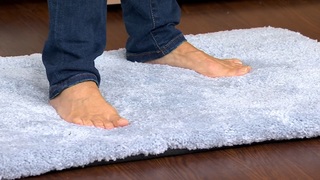 Nancy Hornback feet photo thumbnail