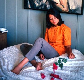 Nancy Kwan feet photo 6