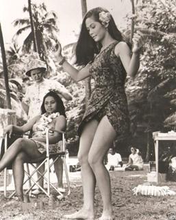 Nancy Kwan feet photo 8