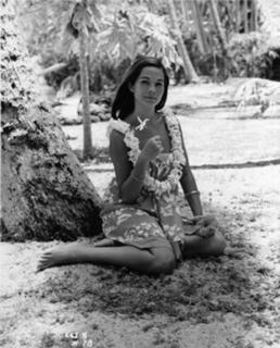 Nancy Kwan feet photo 3