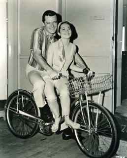 Nancy Kwan feet photo 13
