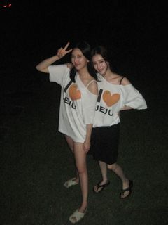 Nancy McDonie feet photo 2