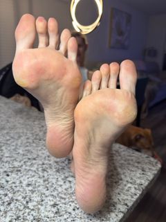 Nancy Mulkey feet photo thumbnail