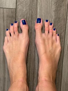 Nancy Mulkey feet photo thumbnail